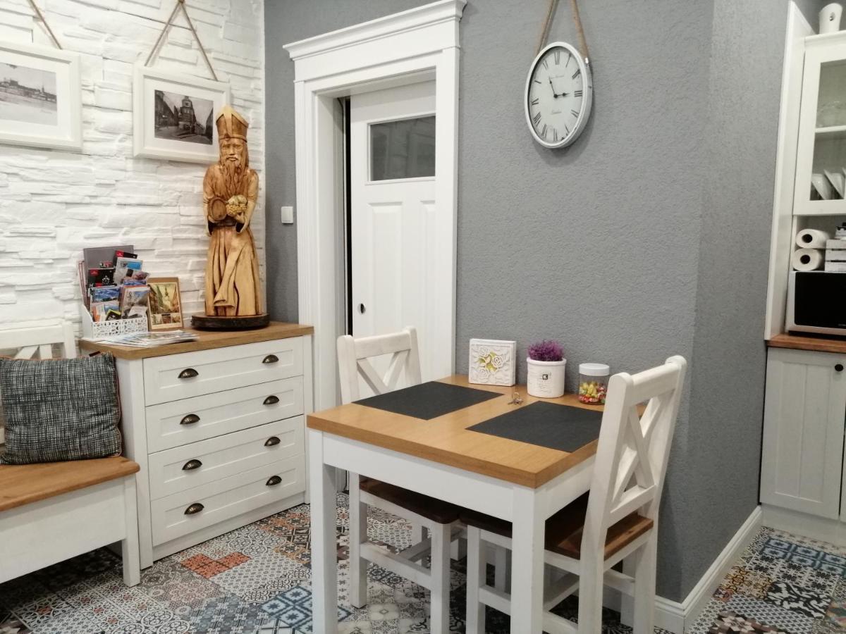 Apartman Sv. Urban Bratislava Bagian luar foto
